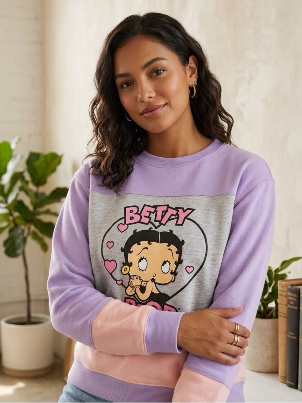 Betty Boop Graphic Crewneck Pullover Sweatshirt Size Medium